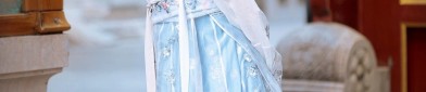 The Elegance of Qipao:Exploring the World of Huo Xiuxiu