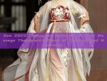 The Mosaic of a Horseface Skirt:An Insight into Traditional Headwear