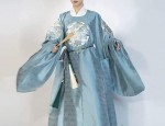 The Evolution of Cheongsam:Teen Girl with a Hint of Curves
