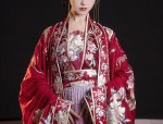 Original Hanfu Fashion:The Splendor of One Wood Like a Grove