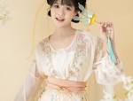 Summer Fashion for Girls:The Charm of Horseface Skirt for Junior School Students