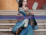 The Splendor of Purple Hanfu Robes with Grand Sleeves