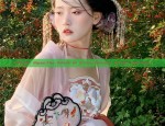 Spring Childrens Horseface Skirt Ensemble