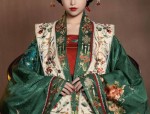 The Allure of Zhou Zishus Hanfu Fashion:A Closer Look into the Traditional Chinese Elegance