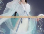 The Enchanting Cheongsam:A Glance into the Seductive Beauty of Traditional Chinese Clothing