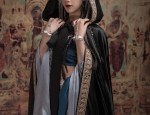 The Qipao Empress:The Rise of the Fashion-Forward Female Qipao Designer