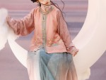 Unveiling the Unceasing Splendor of Childrens Horseface Skirts during the Spring Festival