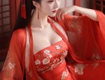 Enhanced Silk Quality of Cheongsam for Summer Comfort