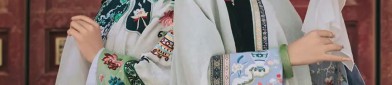Reinventing the Cheongsam:The New 2024 Style for the Beloved Brides Mother