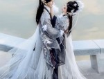 The Mamen Dress:The Evolution of Horseface Skirt in Traditional Chinese Clothing