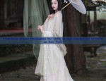 Traditional Winter Cheongsam for Little Girls:A Celebration of Chinese New Year