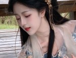 Petite汉服女子的夏日风采，汉服穿搭指南与时尚启示