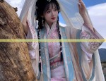 Mini New Chinese Cheongsam:The Rise of the New Style for the Modern Petite Dame