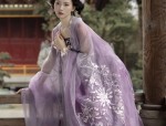 Embracing Tradition:The Quintessential Clutch Bags for Qipao