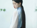 Charming and Elegant Petite Women in Cheongsam:The Essence of Traditional Beauty