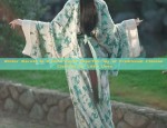 Winter Warmth in a Girls Hanfu Cape:The Joy of Traditional Chinese Clothing for Little Ones