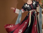 The Elegance of Modern Miss in Western Dress and Cheongsam during the Republic of China Era