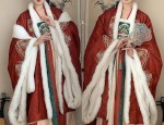 Embracing the Elegance of Horseface Skirt:Hair Accessories and Styling