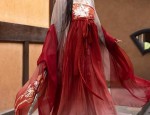 The Radiance of a Red Hanfu Child:A Girls Journey into Traditional Splendor