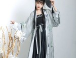 The Rise of Hanfu Shawls and Hooded Robes:A Journey into Traditional Chinese Elegance