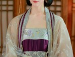 Ancient Elegance Revived:The Art of Creating Traditional Drag-Ground Cheongsam