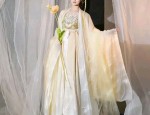 Neo-Chinese Styling:The Evolution of Traditional Hanfu Clothing into Modern Fashion