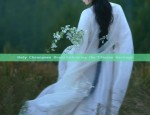 Summer in a Hooded Hanfu:The Revival of Traditional Chinese Fashion in Modern Times