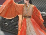 Embracing the Sweet and Chic Charm of Qipao:The Allure of Traditional Chinese Elegance