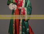 The Elegance of Chinese Cheongsam as a Bridesmaid Attire