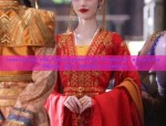 The Charm of Short-Style Cheongsam Made with Mulberry Silk