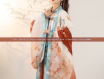The Charm of Short-sleeved Cheongsam with Traditional Chinese盘扣