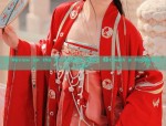 A Review on the Horseface Skirt Set with a Hooded Cape