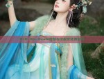 The Enchantment of Blue Hanfu Costumes:A Girls Journey into Traditional Chinese Elegance