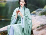 Embracing the Ethereal:The Art of Hollow-Out Cheongsam and Its Pure Seductive Appeal