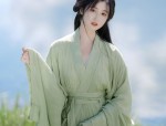 2024 New Silk Velvet Cheongsam:Embracing Traditional Elegance with Modern Glamour
