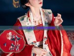The Rise of the Modern Hanfu Girl:Embracing Traditional Elegance with Modern High Heels