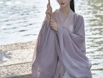 Reimagining the Cheongsam Skirt:Innovations in Traditional Chinese Dress