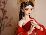 The Enigma of Dark Pattern Cheongsam:A Blend of Tradition and Modernity