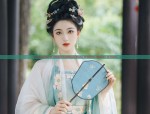 The Evolution of Chinese Traditional Brides Dress:The Splendor of Hanfu