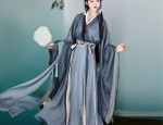 Embracing the Elegance of Horseface Skirt:A Guide to Hair Ornaments and Hair Combs