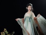 The Charm of Traditional Chinese Cheongsam Vest-and-Skirt for Little Girls
