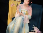 Sitao Jingtians Cheongsam Embroidery:A Closer Look into the Splendid Details