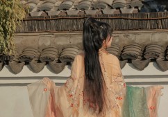 Summer 2023:The Rise of the New Cheongsam Dress A Blend of Tradition and Modernity