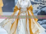 The Evolution of Hair Accessories:Embracing the Traditional Beauty of Hair Bands in Hanfu Fashion