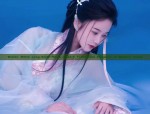 Reinventing the Cheongsam:Embracing the New-Age Waist-Cinching Style
