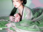 Green Hanfu Shoes for Children:A Glance into the Traditional Elegance of Chinese Cultural Fashion