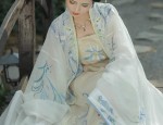 Charming and Elegant Petite Women in Cheongsam:The Essence of Traditional Beauty