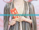 Hanfu Fashion Inspiration from Yang Zis Bai Yao Yao