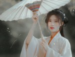 Summer in a Splendor:The Revival of Hanfu Kuxin 汉服裙裤)in Modern Times