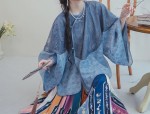 The Splendor of Consort Yang in Traditional Hanfu Cheongsam